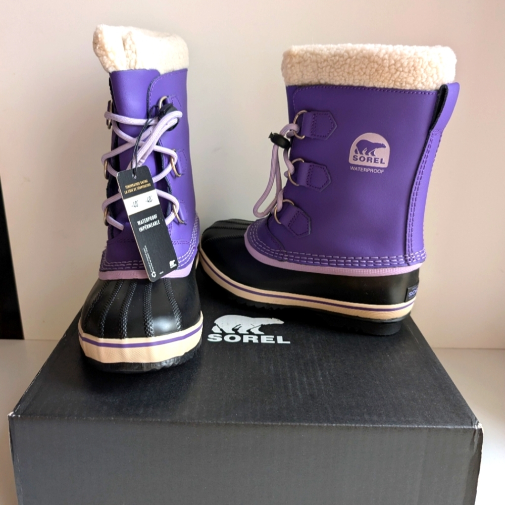 Sorel Yoot Pac Winter Boots Youth Size 3 Purple